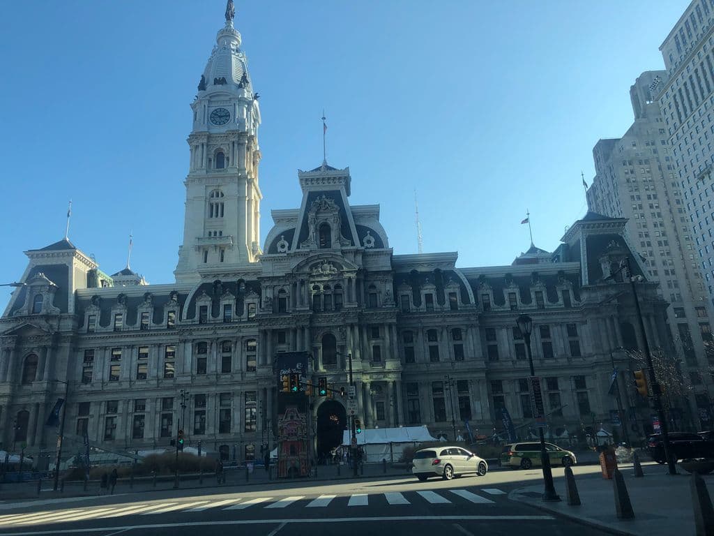 Street-level photo of Giant Food Store in Philadelphia, PA